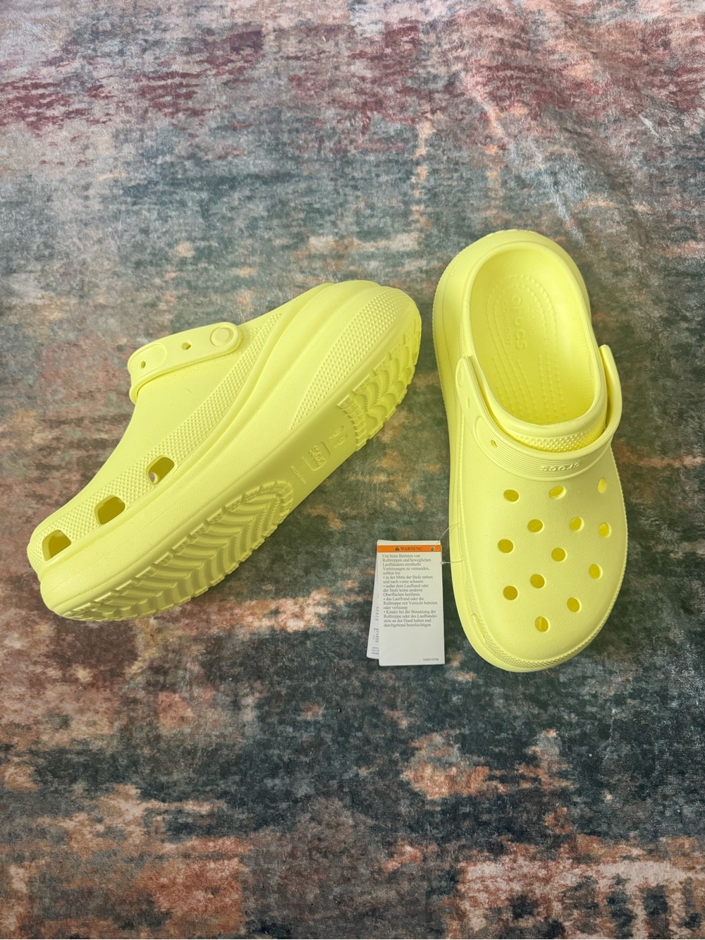 CROCS Classic Crush Clog Platform Sandals Yellow 11 NWT